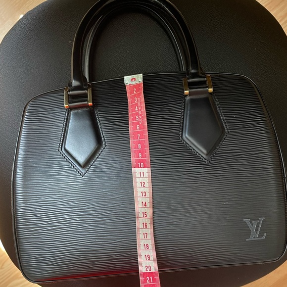 Louis Vuitton Sablons Epi - Picture 15 of 16